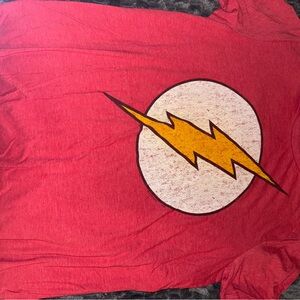 Old Navy Red Short Sleeve Tee Flash vintage style